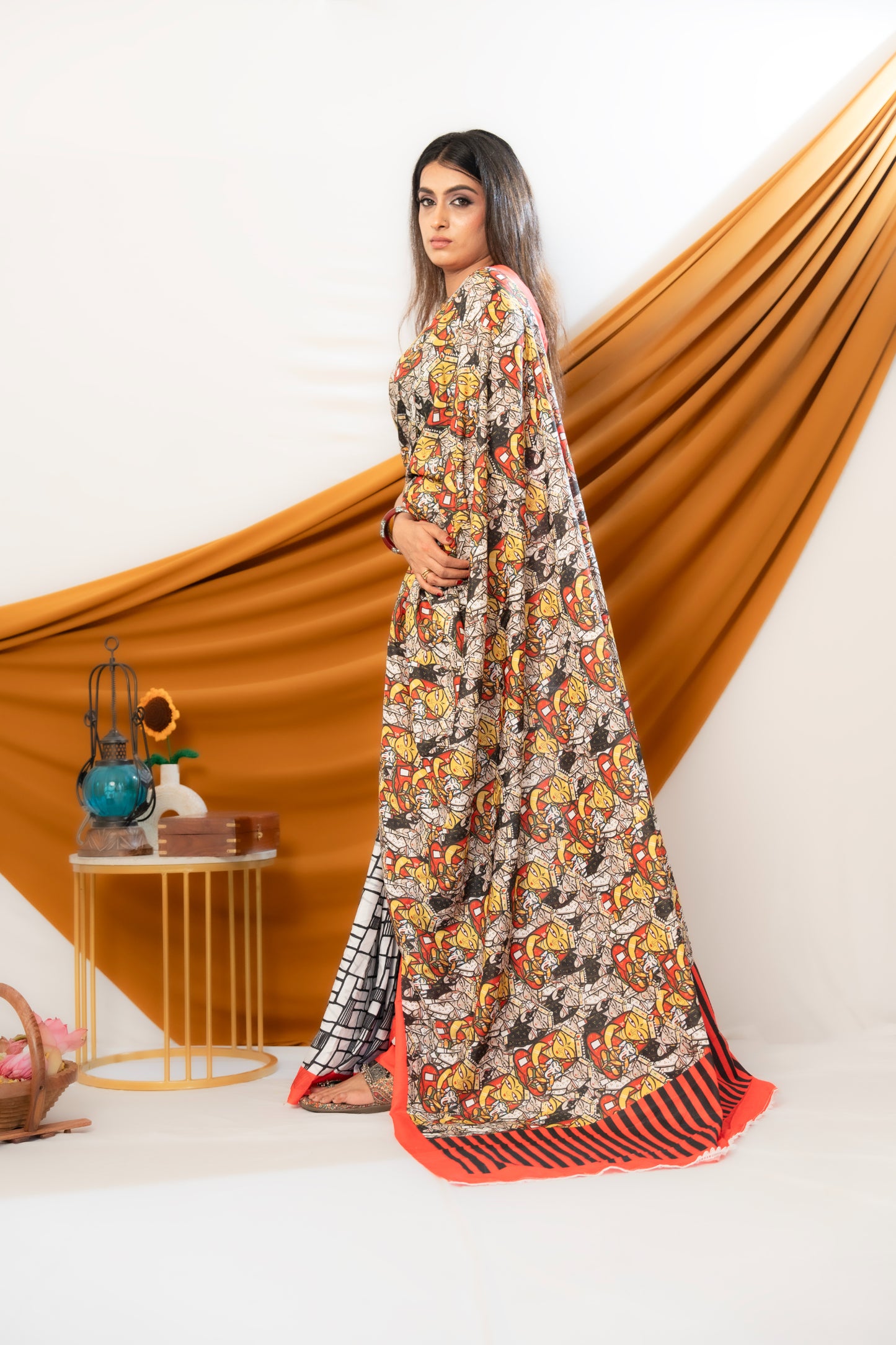 MaayaLaya - The saree of Divine Expression
