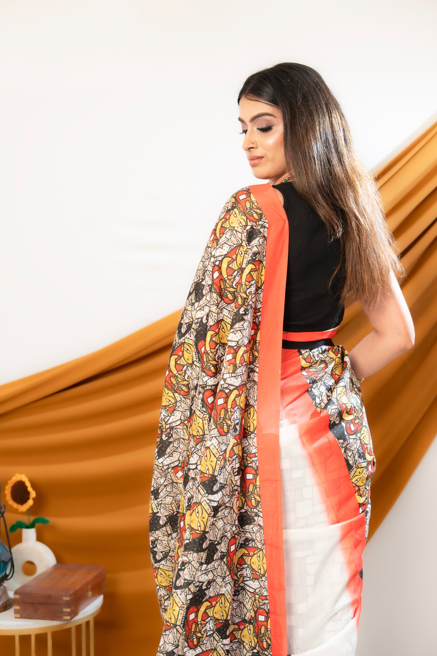 MaayaLaya - The saree of Divine Expression