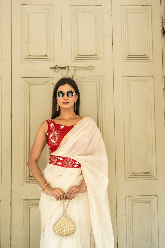 Sarees That Flatter Petite Frames: Fabric & Draping Tips - Kozylook