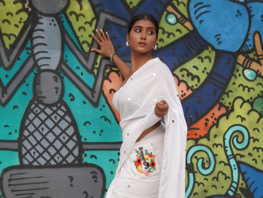 The Art and Craft of Embroidery in Indian Sarees