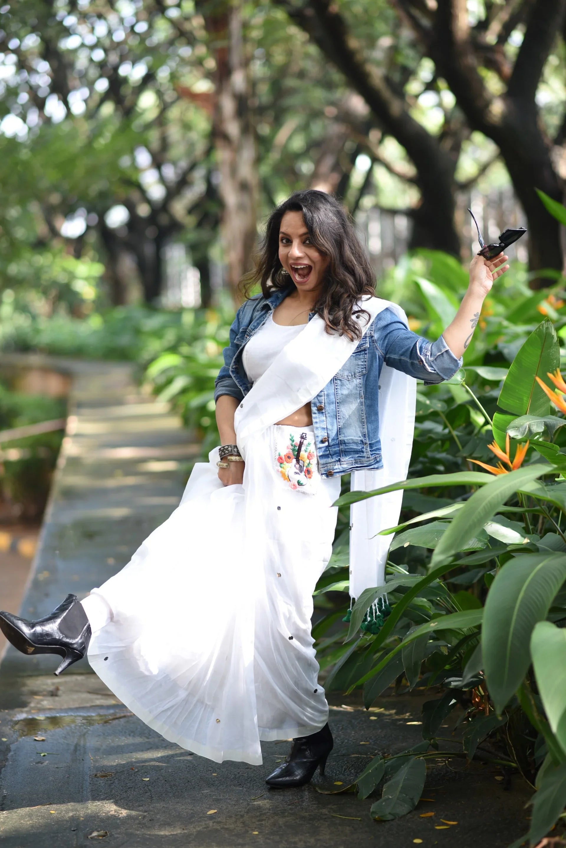 How to Accessorize Your Saree for a Modern Look