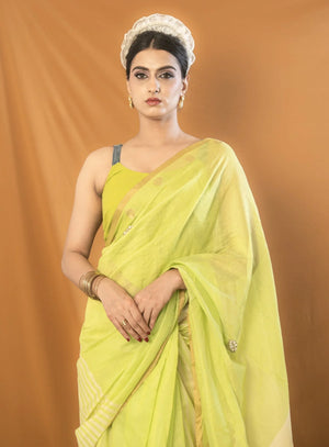 Why Ready-to-Wear Sarees Are a Modern Woman’s Wardrobe Must