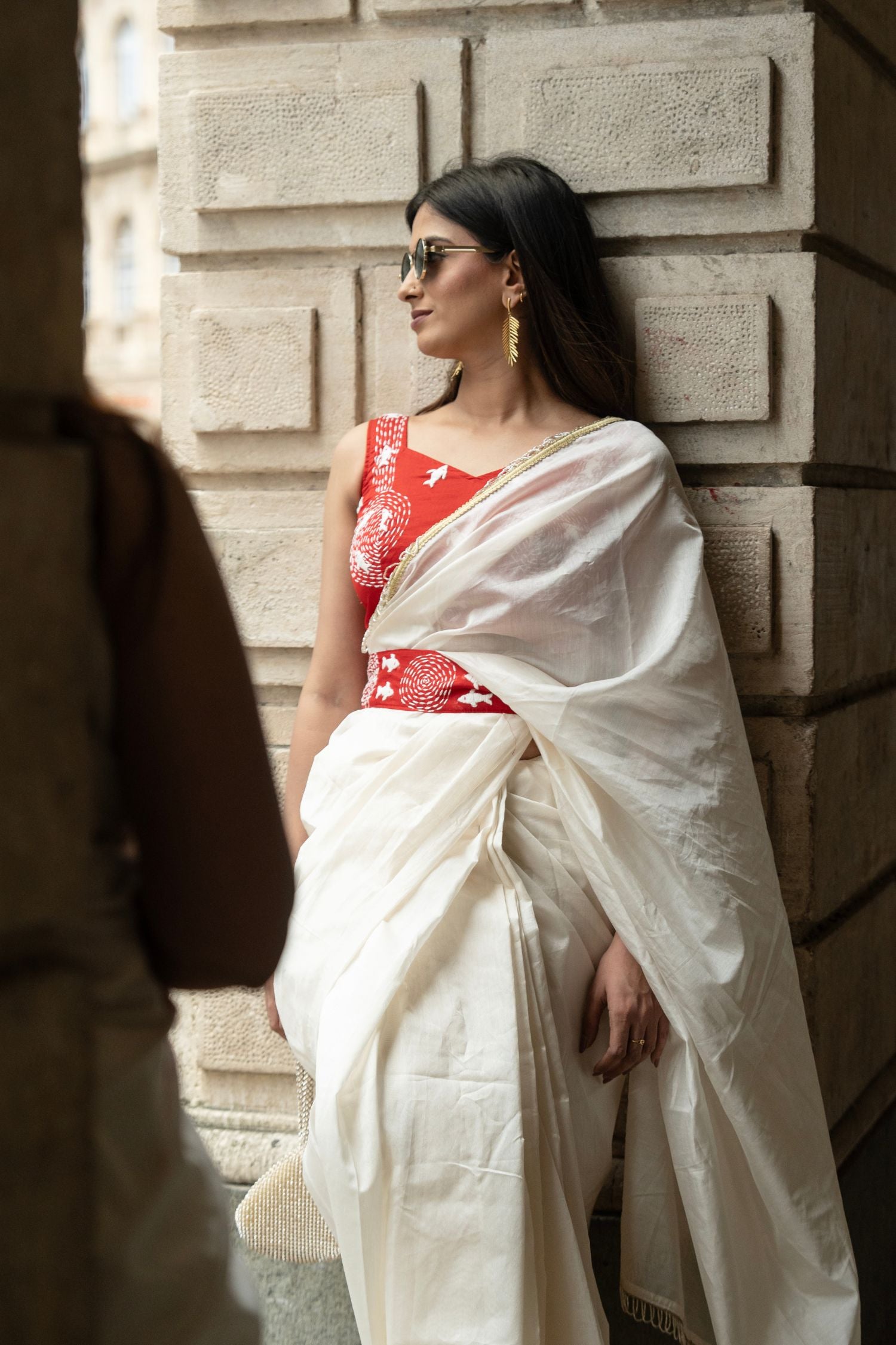 Navratri Noon – The Belted White Ensemble - Kozylook