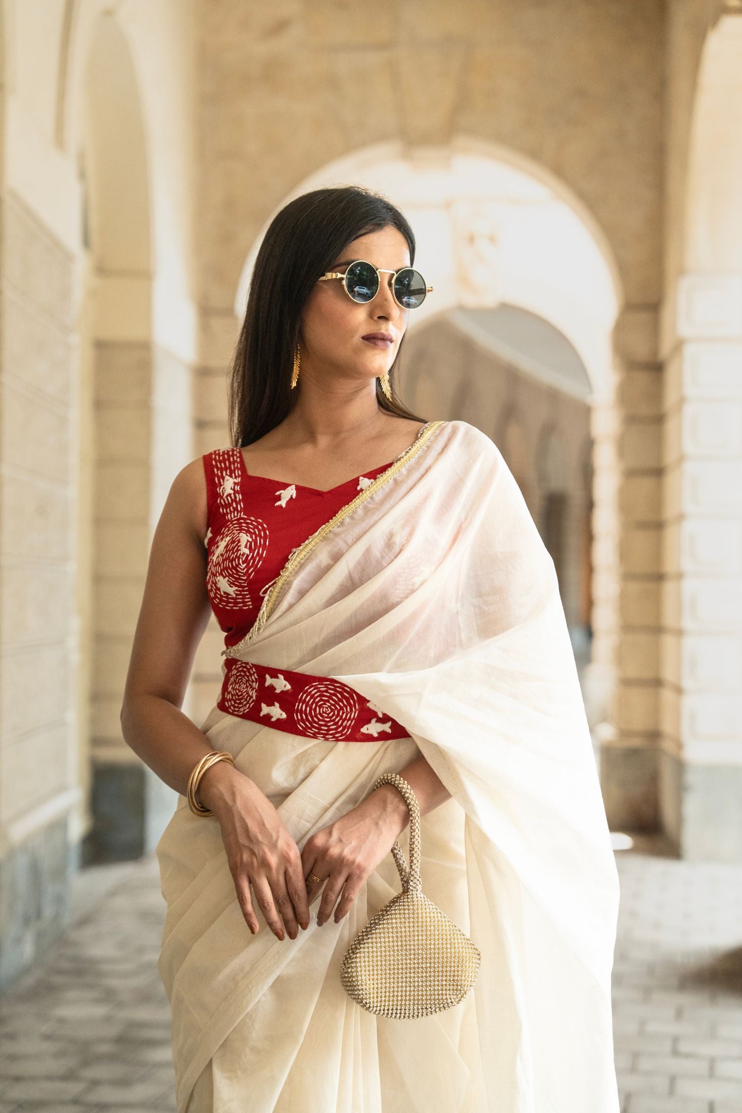 Navratri Noon – The Belted White Ensemble - Kozylook