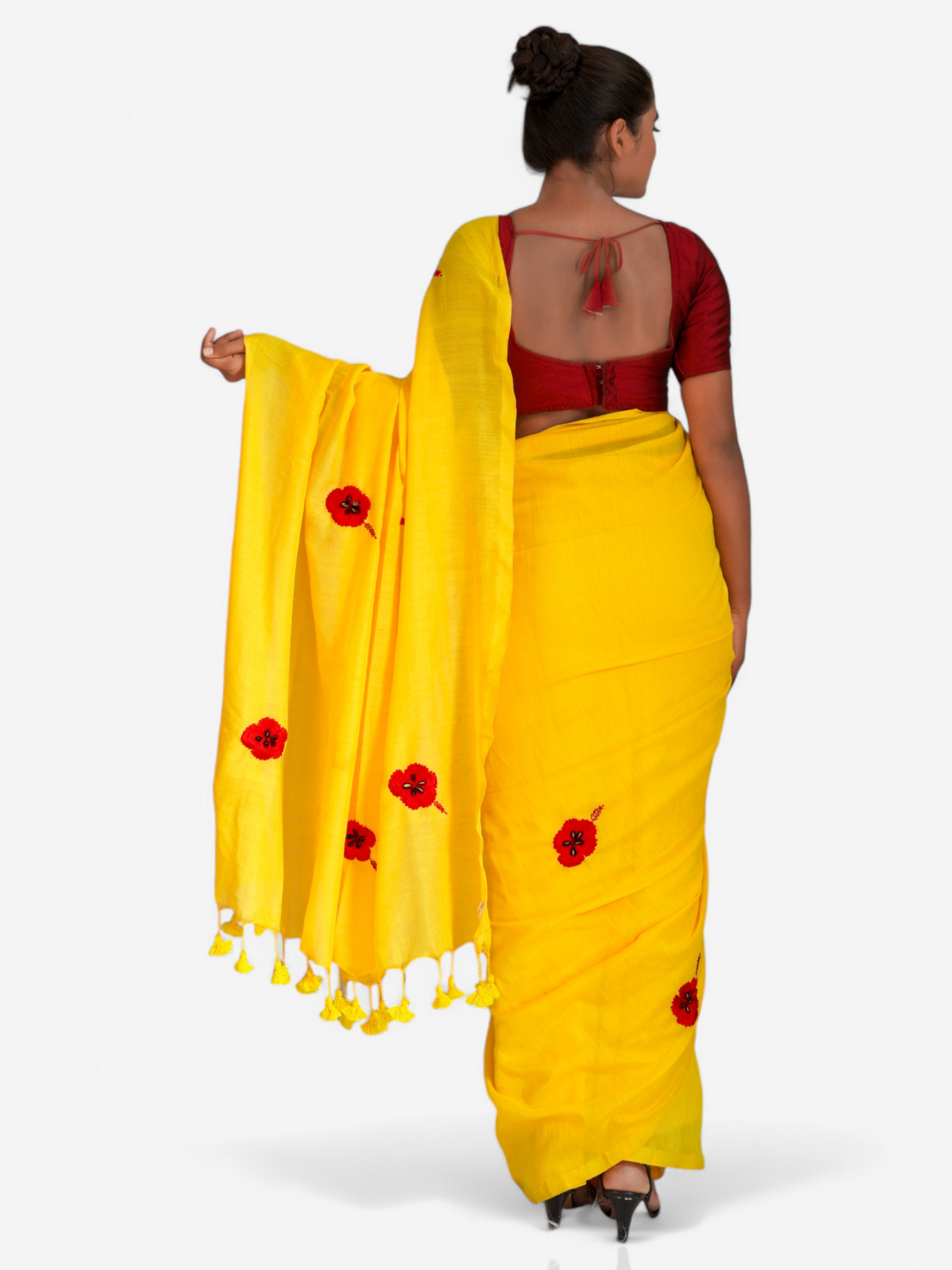 Sorrel Garden – Ready-to-Wear Pocket Saree with Floral Embroidery - Kozylook