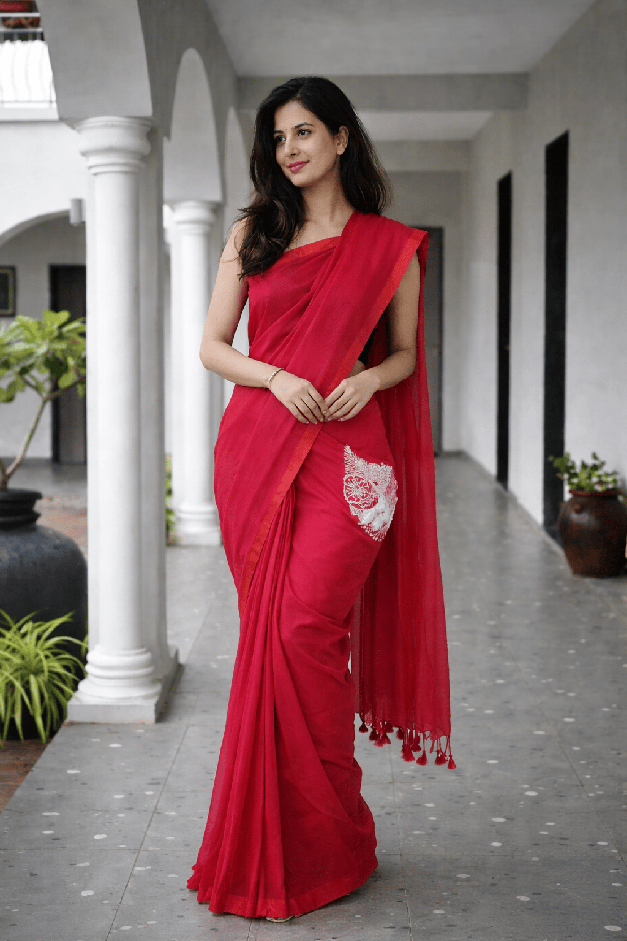 Beauty Beholds – Pre-Stitched Linen Saree
