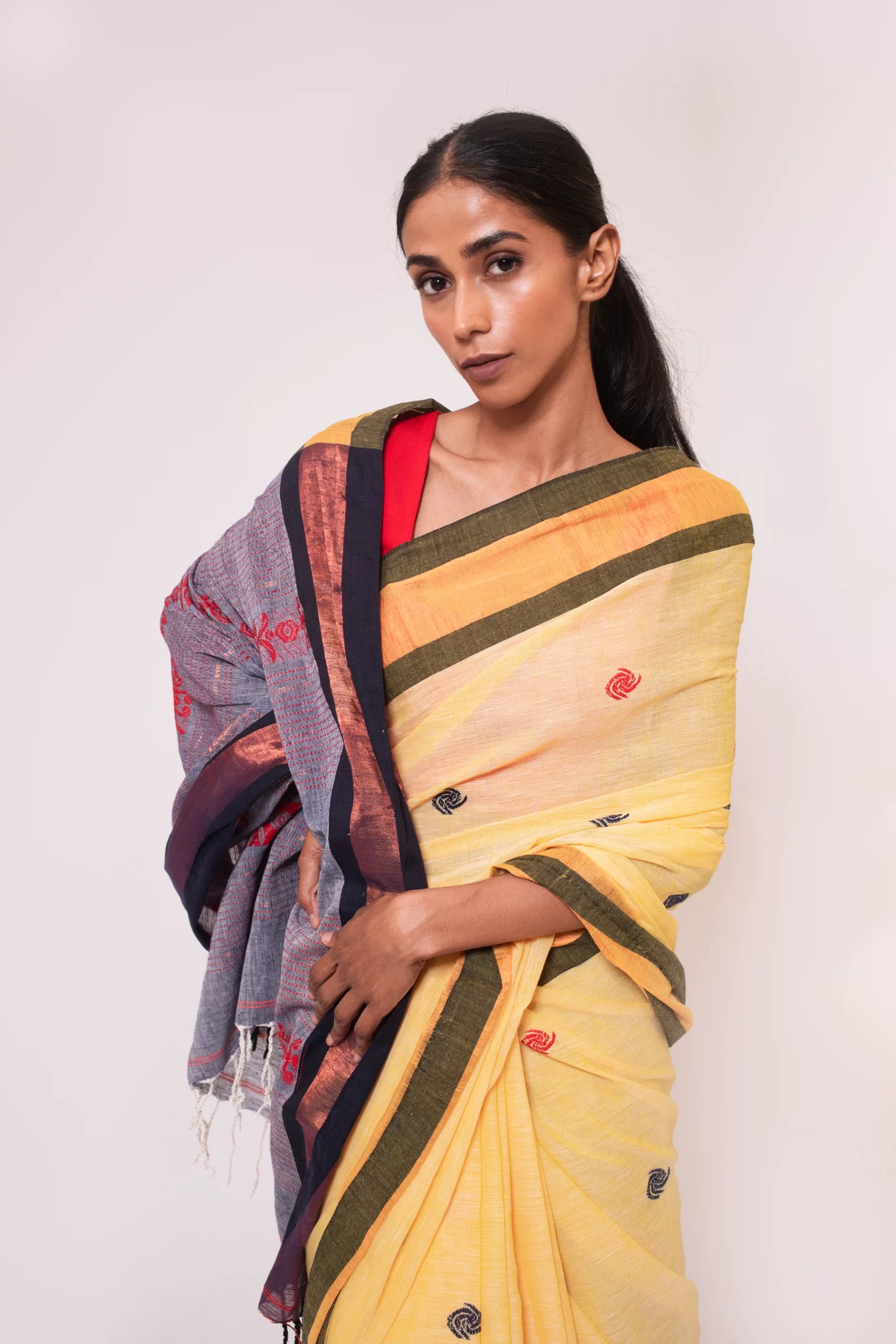 Little Yellow Blanket – Handwoven Jamdani Saree with Minimalist Design - Kozylook